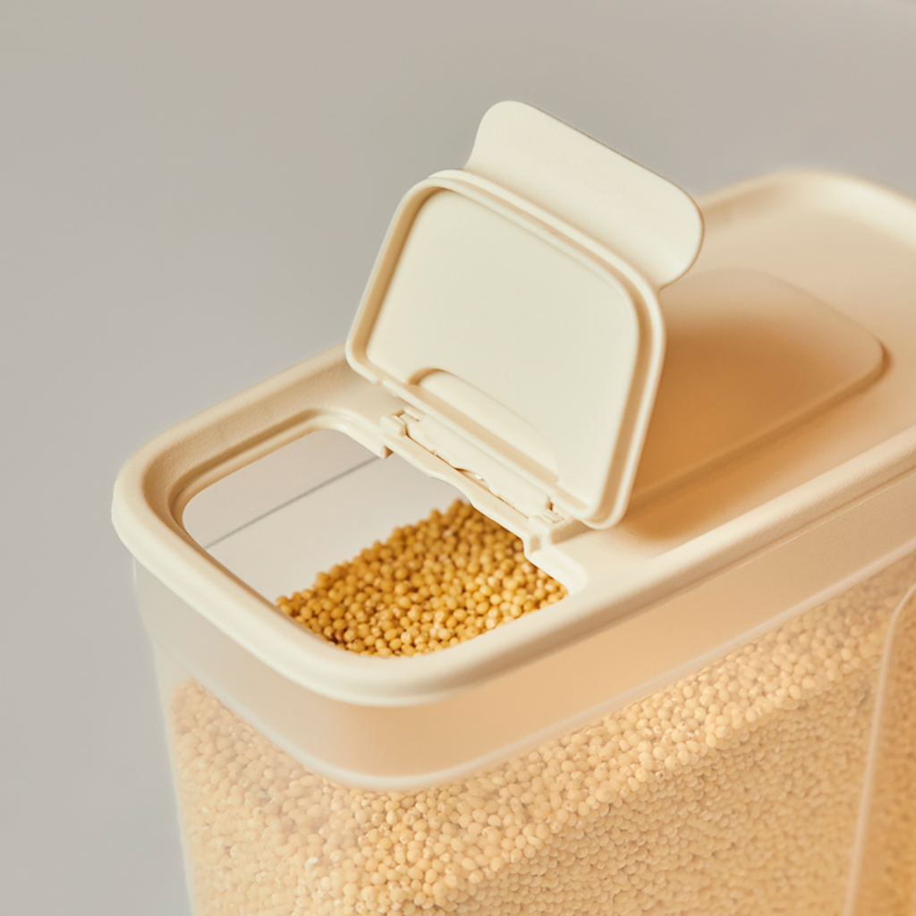 Контейнеров для сыпучих продуктов пластмассовый, набор 4 штуки: 1л, 1,4л 2шт, 1,8л, полипропилен, слоновая кость (Россия)