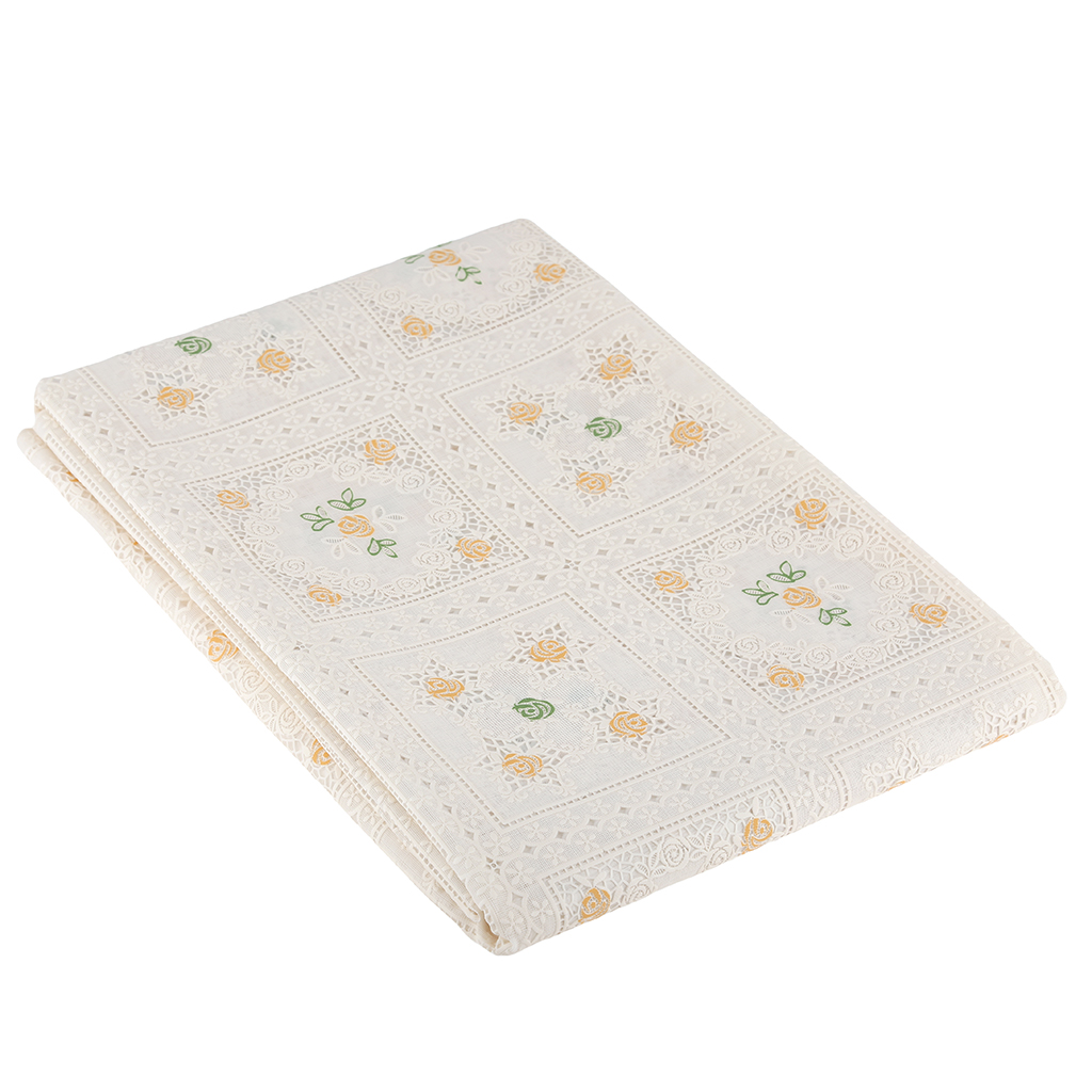 Скатерть ПВХ "Розетта" 137х137см, длина стола до 90см, на 4 персоны, "LACE" фактурная, на пленке, тиснение на белом, бежевый/зеленый штамп, упак. "классическая" п/э 28х41см т.м. "Домашняя Мода" (Китай)