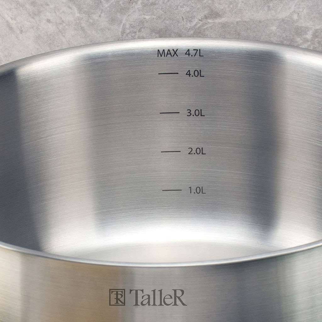 Кастрюля из нержавеющей стали "Lira" 4,7л, д24см, h11,3см, s0,5мм, дно д22см, s4мм, стеклянная жаропрочная крышка, стальной обод, пароотвод, силиконовые вставки коричневого цвета, капсулированное дно, полировка внешняя - матовая, внутренняя - матовая