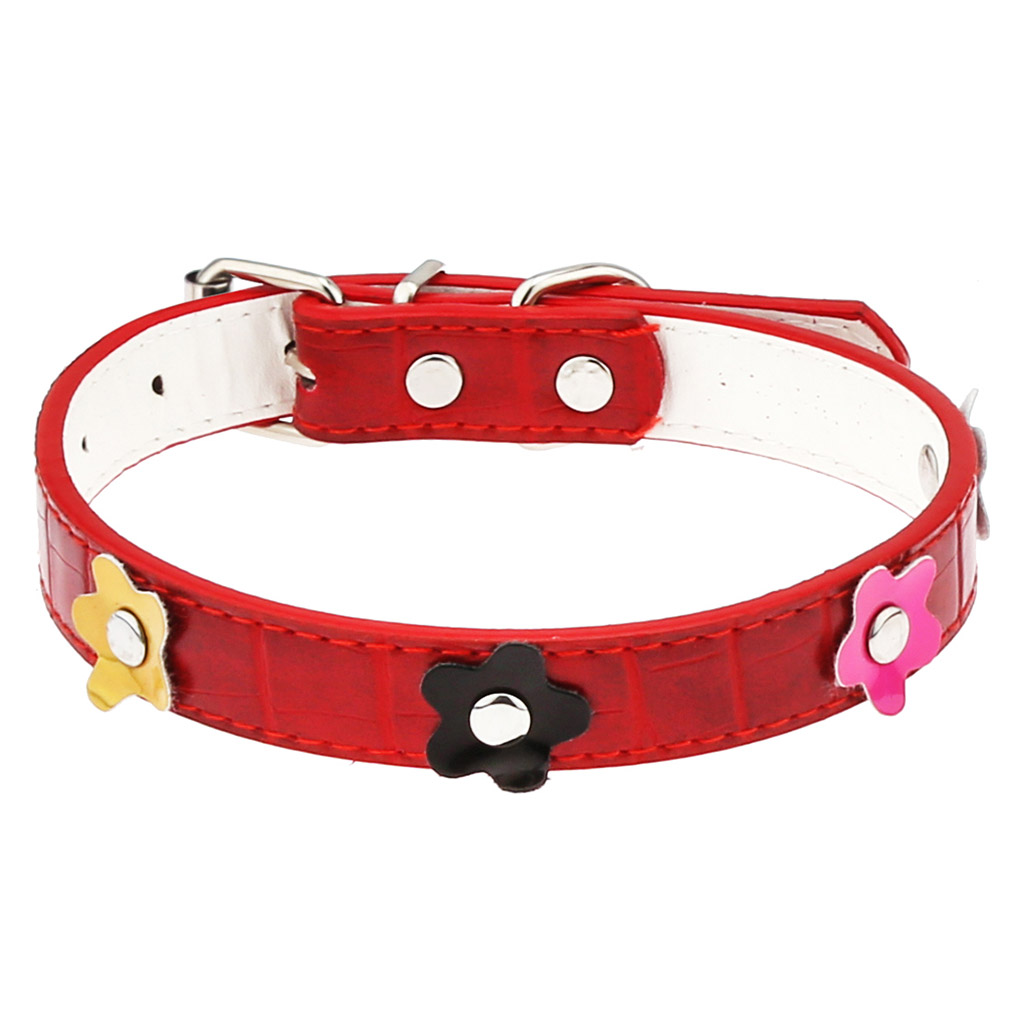 "Пэт тойс (Pet toys)" Ошейник для собаки "Цветы" 1,9х45см, металлическая застежка, под кожу, с декором, на картоне, цвета в ассортименте: красный, синий, черный, коричневый (Китай)