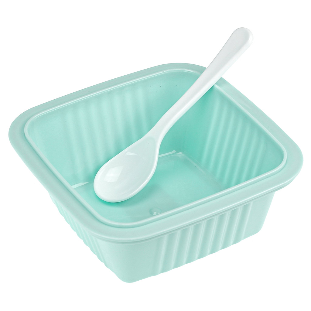 Ланч-бокс для продуктов пластмассовый "Фреш" 0,55л, 14х14см h8,5см, с ложкой 13см, крышка прозрачная, с клипсами, с уплотнителем, цвета в ассортименте: персиковый, голубой, зеленый (Китай)