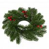 173.103 - Декоративный венок "Елка с ягодой" д29см, малый, пластик, зеленый (Россия)