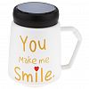 CH-132-14 - Кружка фарфоровая "Признания" "You make me smile" 600мл, д9,5см h13,3см, матовая глазурь, деколь с золотом, цвет - белый, пластмассовая, винтовая крышка, герметичная, с силиконовым уплотнителем, д/горла 6,6см, д/основания 5,6см, в подарочной коробке 